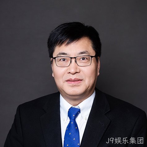 杨云春